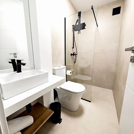 Cozy Corner アパート